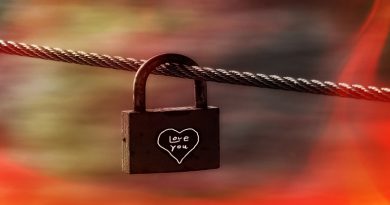 Một mình em